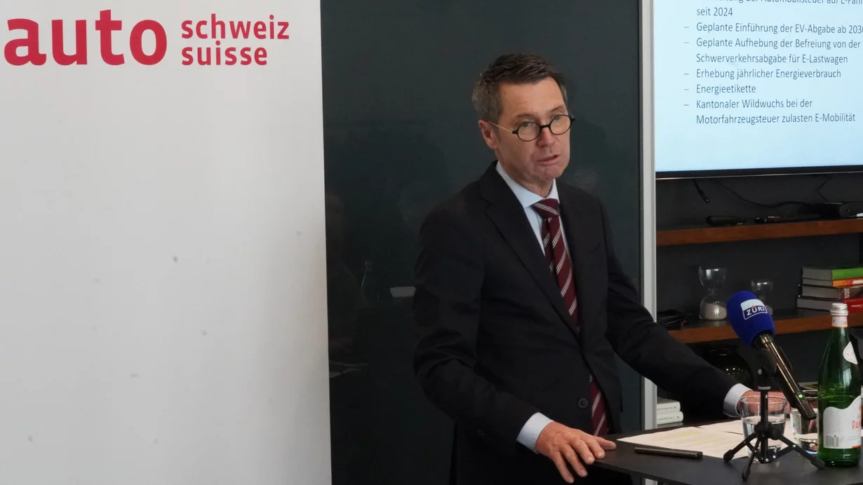 
										Gr&uuml;nenfelder assume la presidenza di Strasseschweiz
									