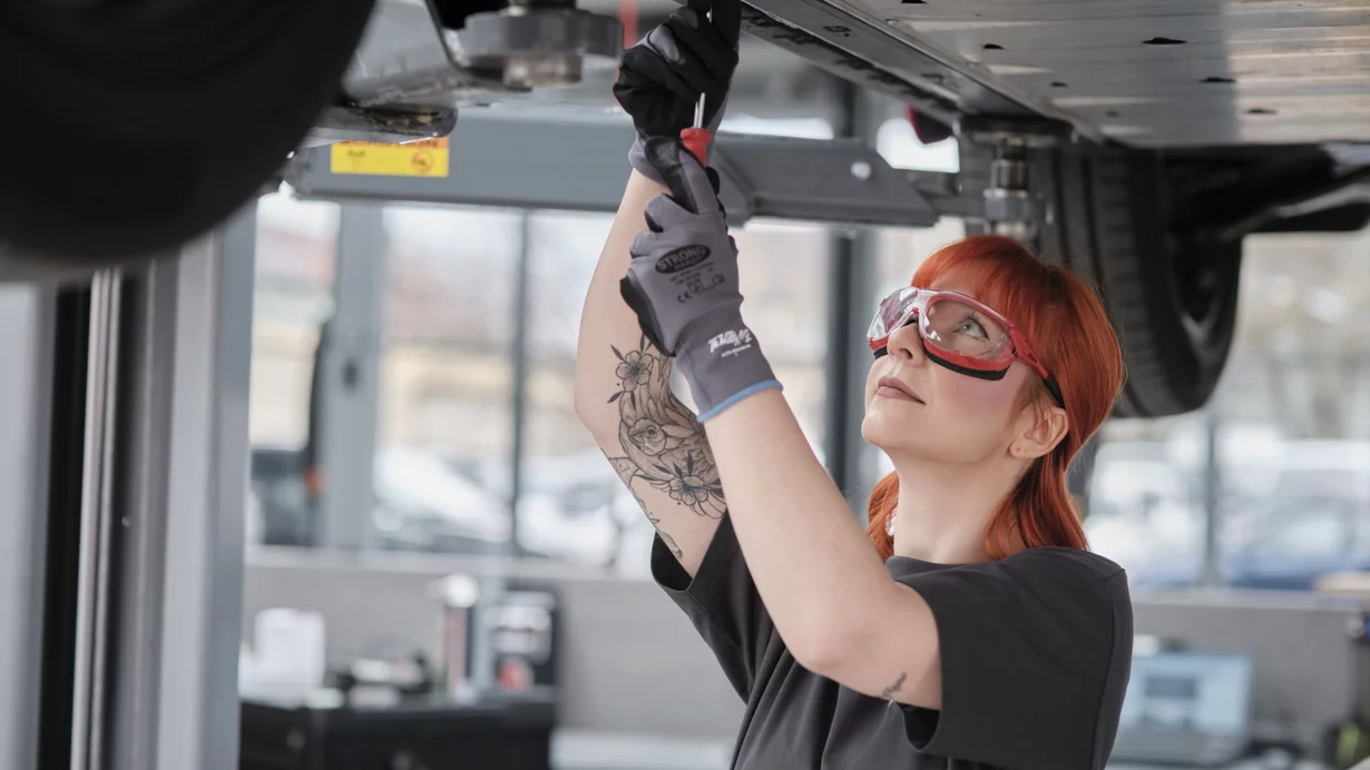 
										Un aggiornamento digitale per il mercato del lavoro nel settore automobilistico svizzero
									